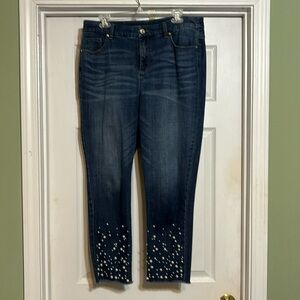 Chico’s So Slimming Girlfriend Ankle jeans size 1.5 R